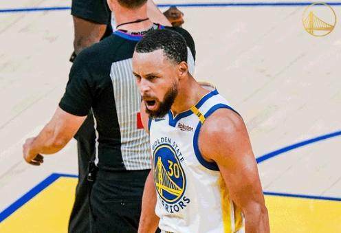 欧博abg官网入口-库里暴走撕碎火箭 勇士今夜人人都是罗宾！