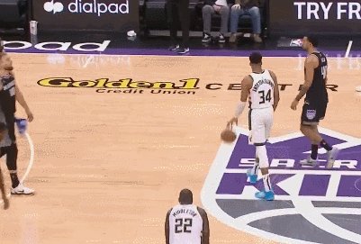 欧博官网-爆发冲突！大洛莱尔斯双双被驱逐 字母哥挑起事端？