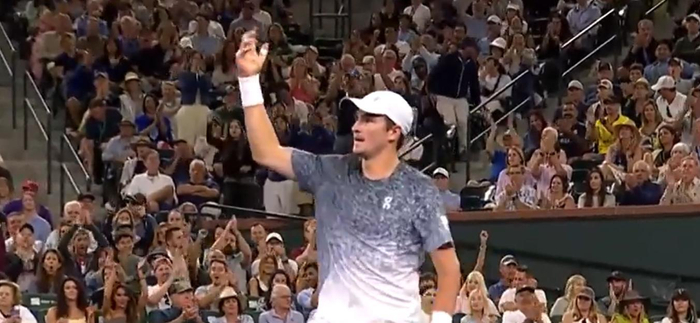 欧博abg官网入口-对面是世界第二，那又怎样？19岁丰塞卡让世界屏住呼吸|辛纳|扬尼克-辛纳|ATP|德约科维奇|比赛_新浪体育_新浪新闻